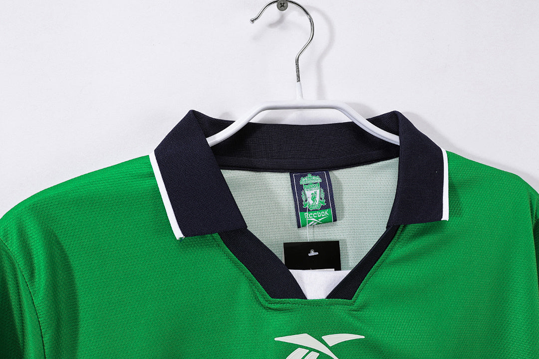 Liverpool 1999/00 Visitante Verde