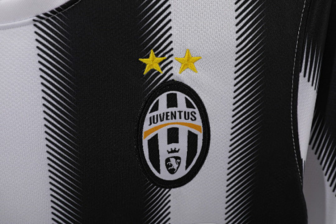 Juventus 2011/12 Local