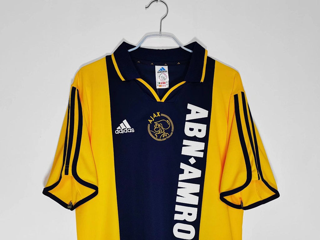 Ajax 2000/01 Visitante