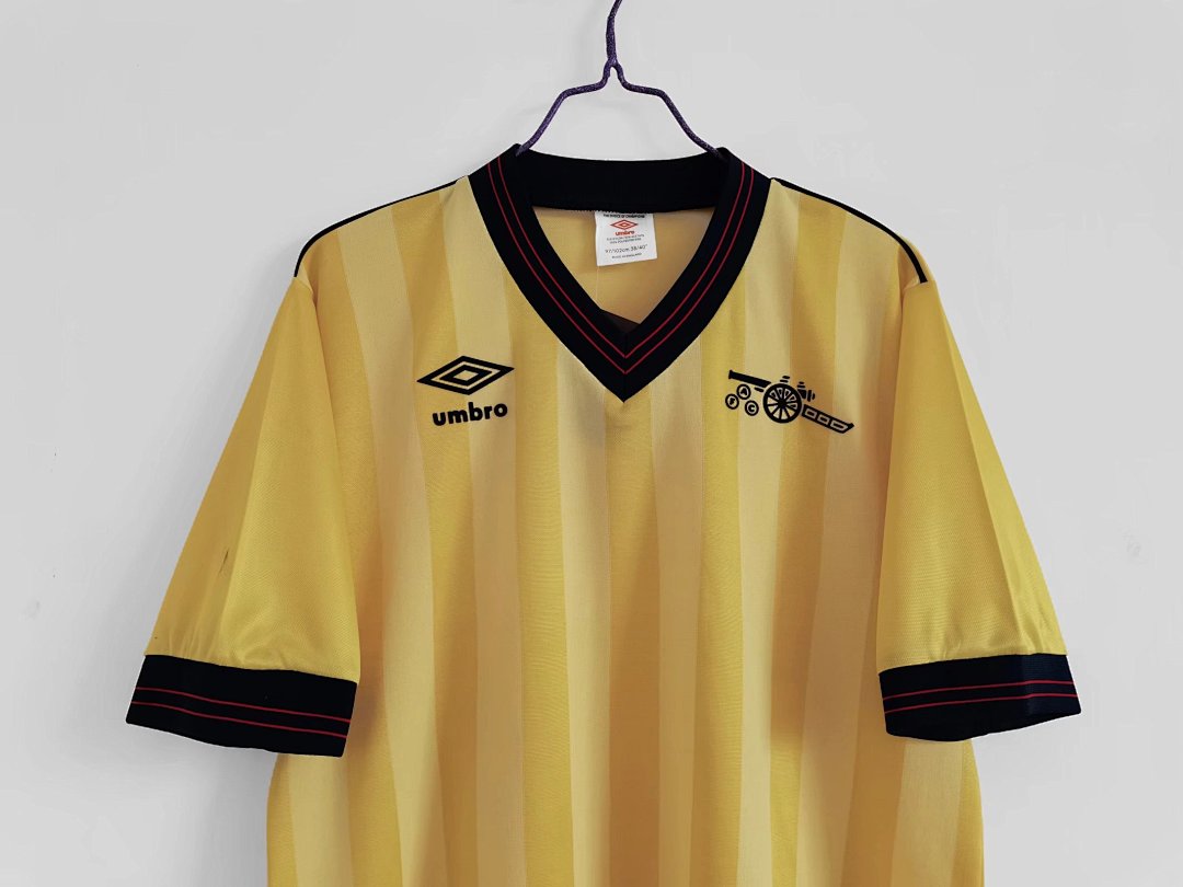 Arsenal 1983/86 Visitante