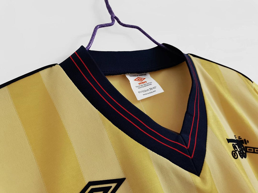 Arsenal 1983/86 Visitante