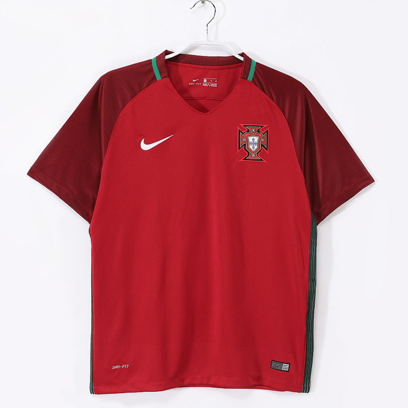 Portugal 2016 Local Retro