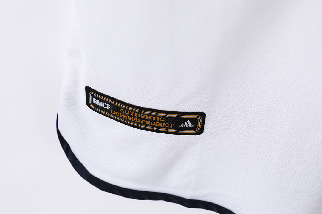 Real Madrid 2000/01 Local Retro