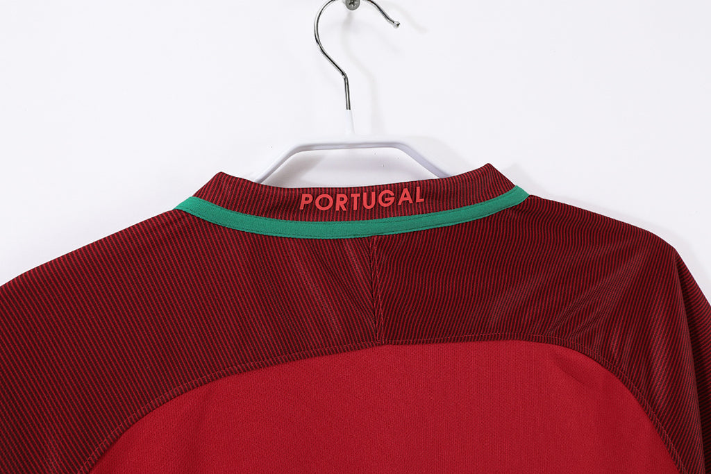 Portugal 2016 Local Retro