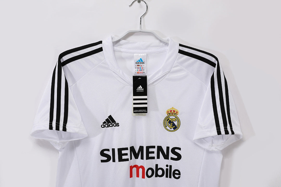 Real Madrid 2004/05 Local Retro