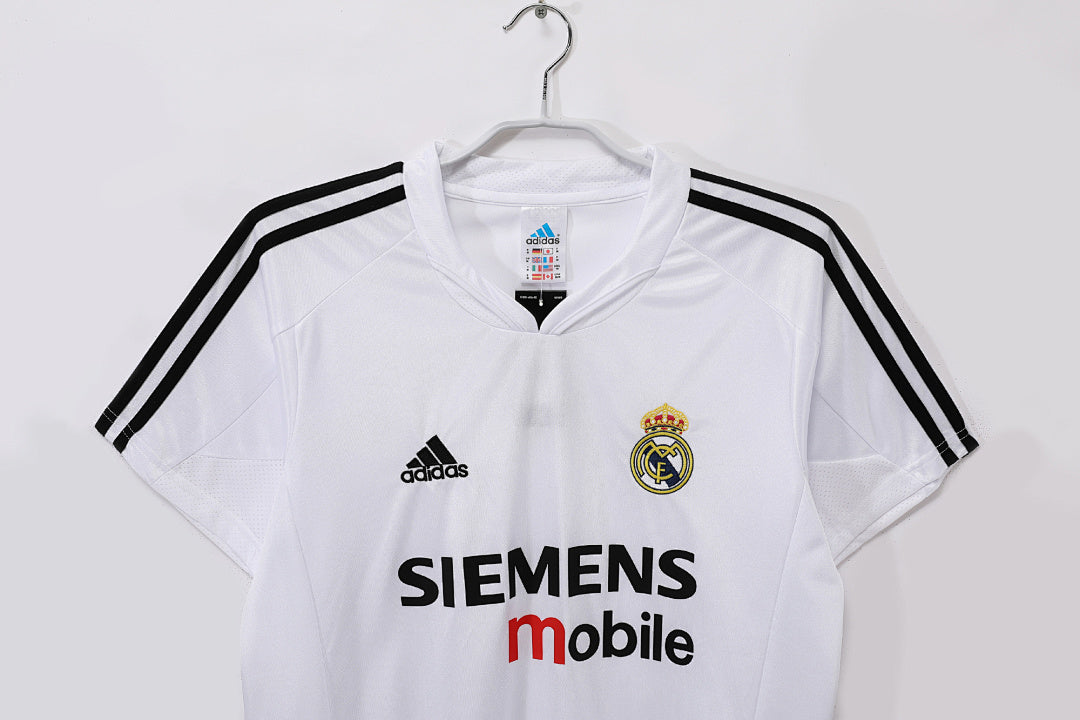 Real Madrid 2004/05 Local Retro