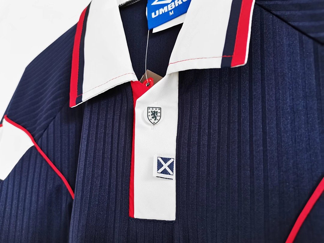 Escocia 1996/98 Local