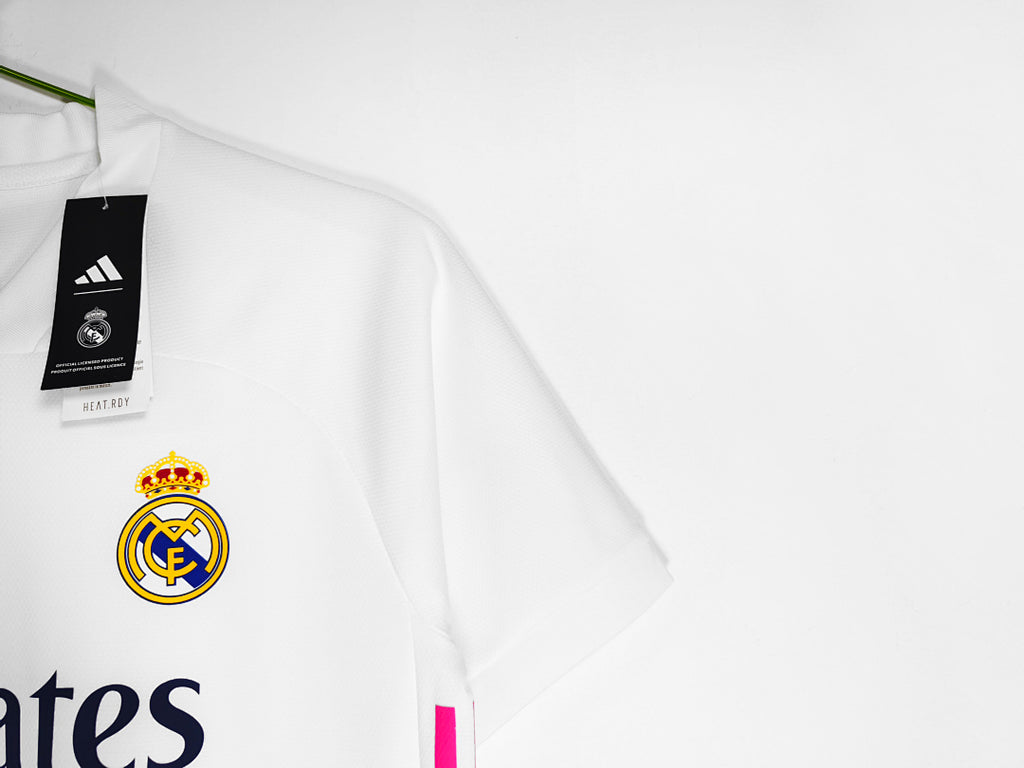 Real Madrid 2020/21 Local Versión Jugador Retro