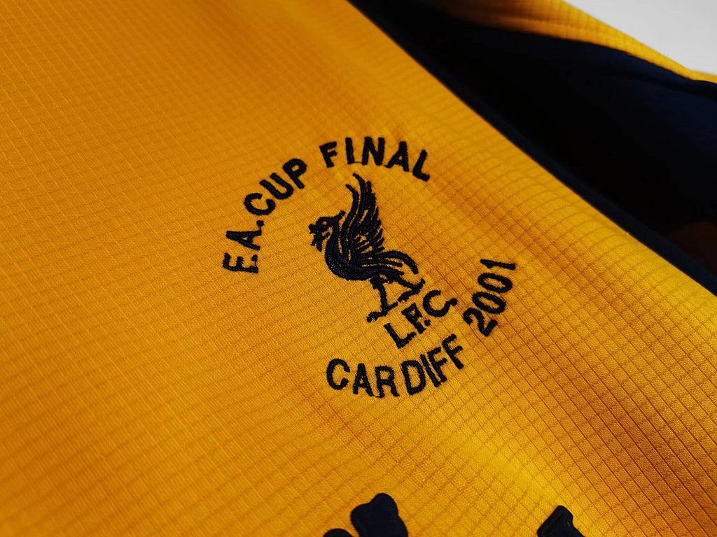 Liverpool 2000/01 Visitante Retro