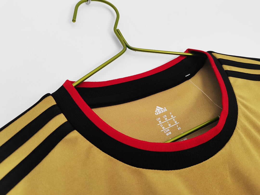 AC Milan 2013/14 Segunda Visitante Retro