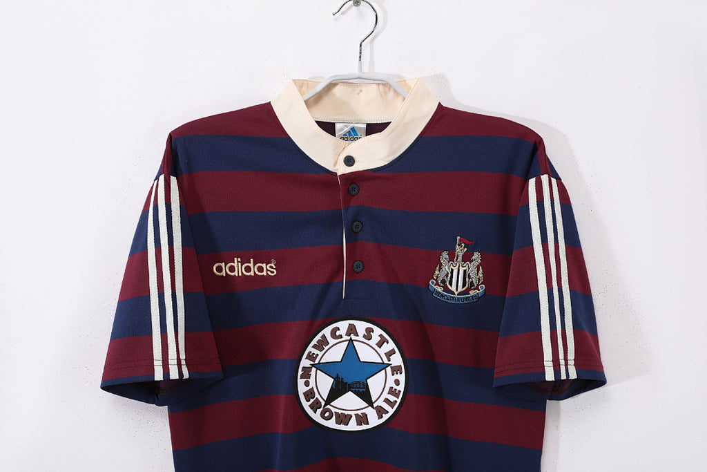 Newcastle United 1995/97 Visitante