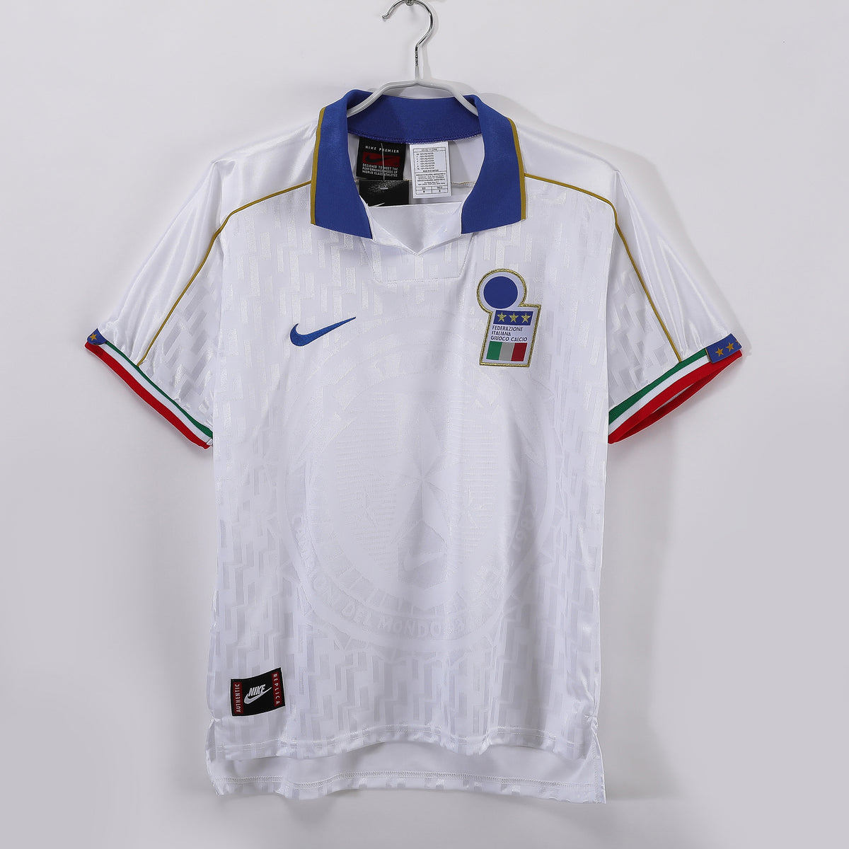 Italia 1995 Visitante Blanco