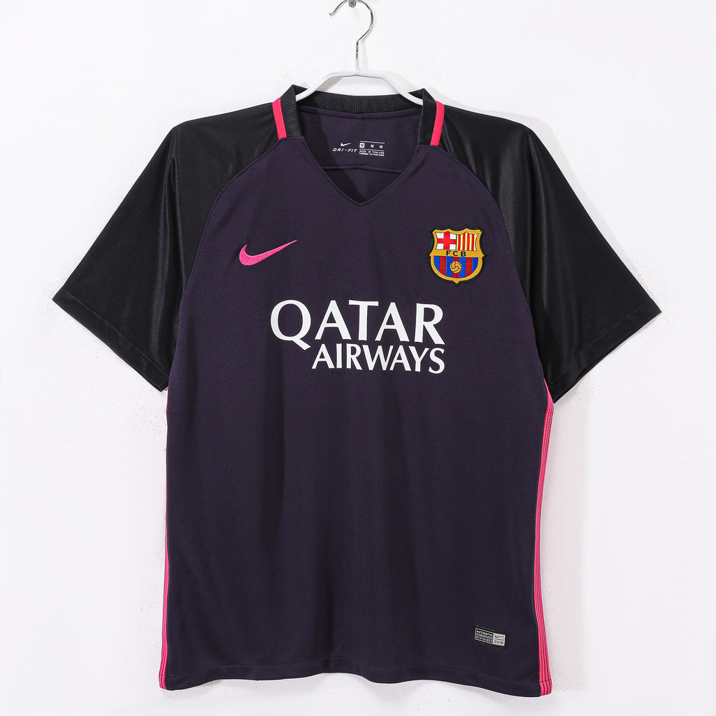 Barcelona 2016/17 Visitante Morado