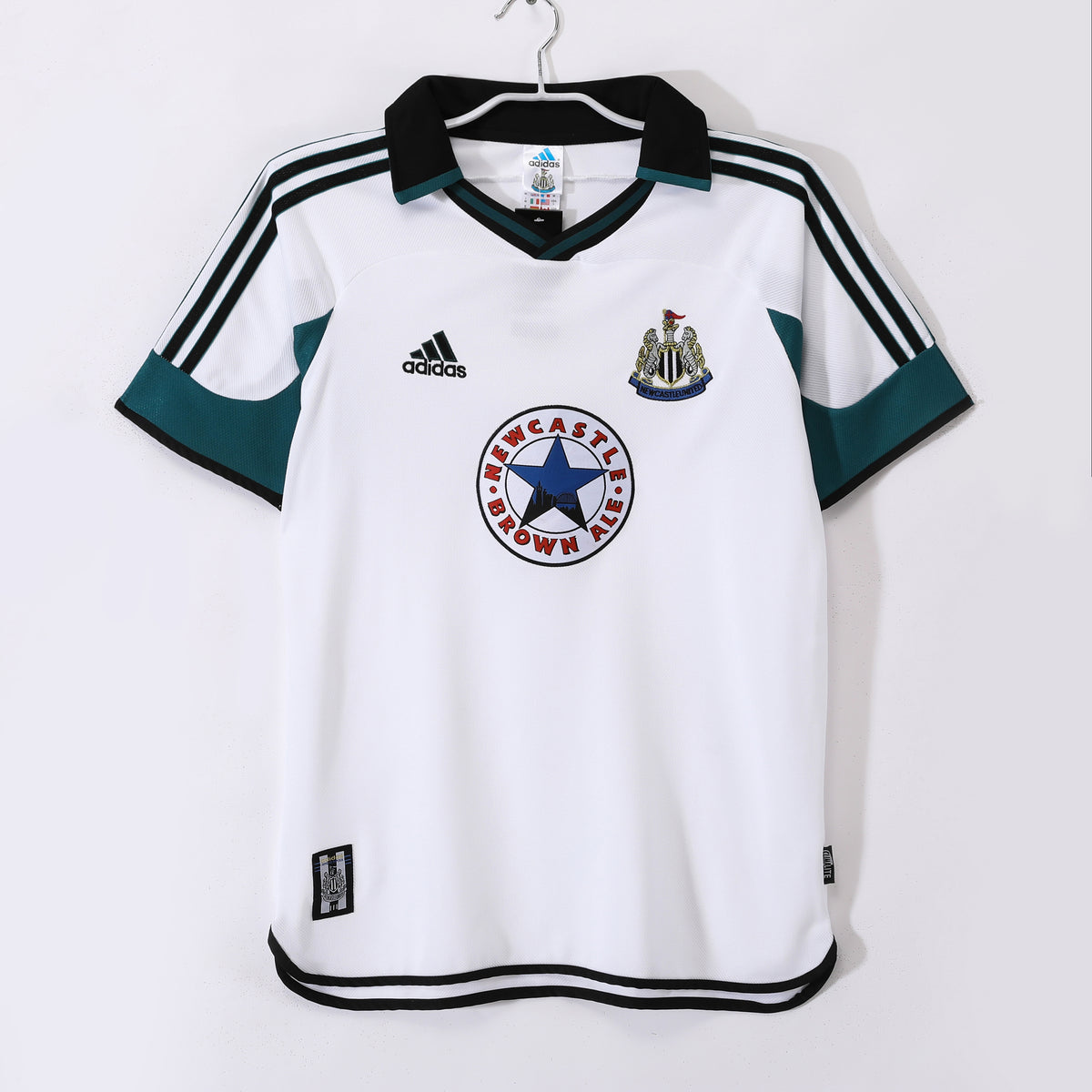 Newcastle United 1999/00 Visitante Retro