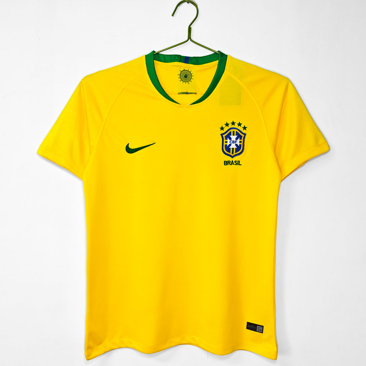 Brasil 2018 Local Retro