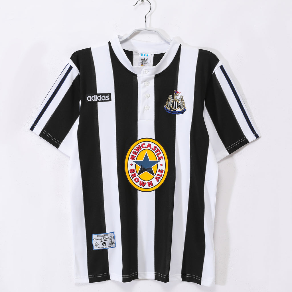 Newcastle United 1995/97 Local Retro