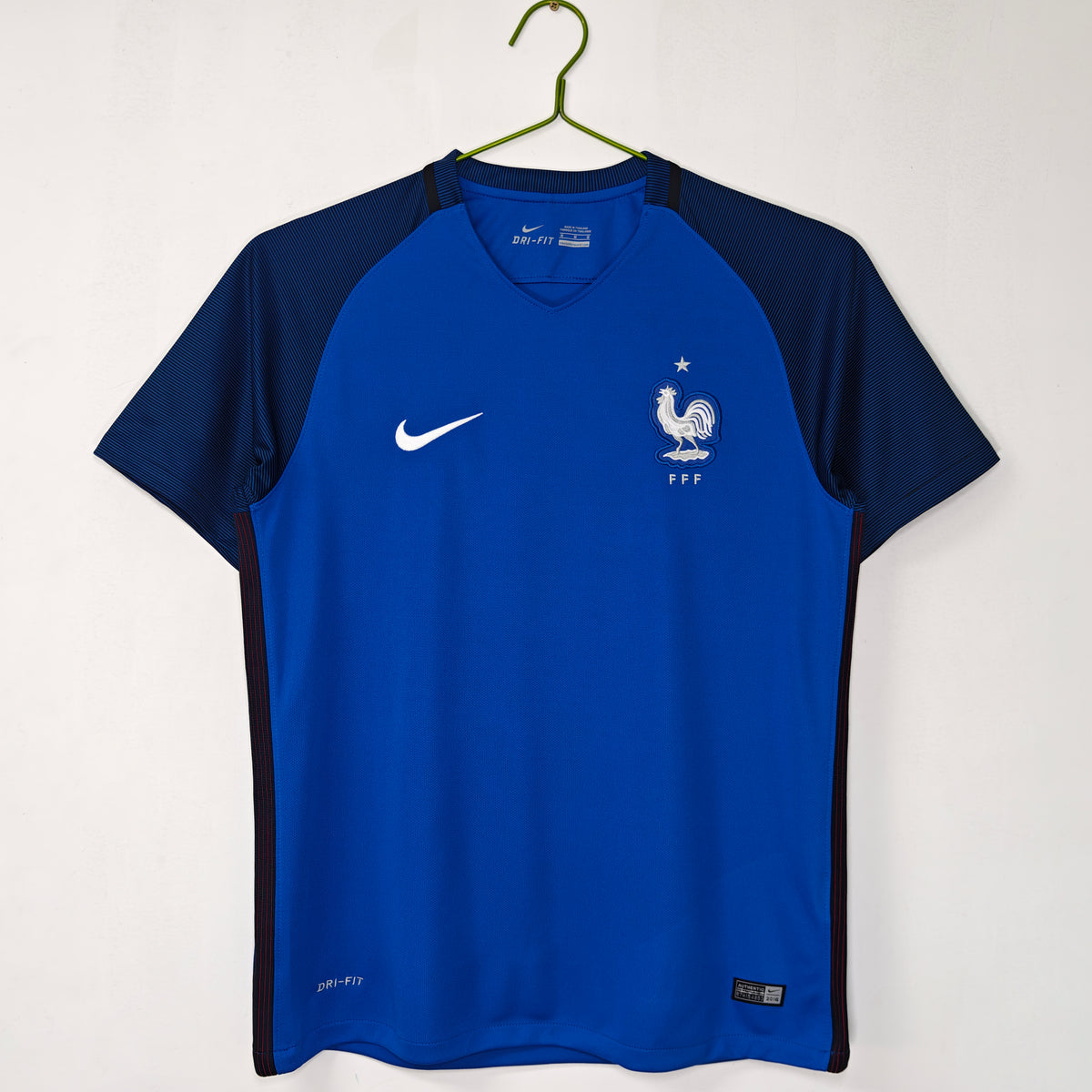 Francia 2016 Local Retro