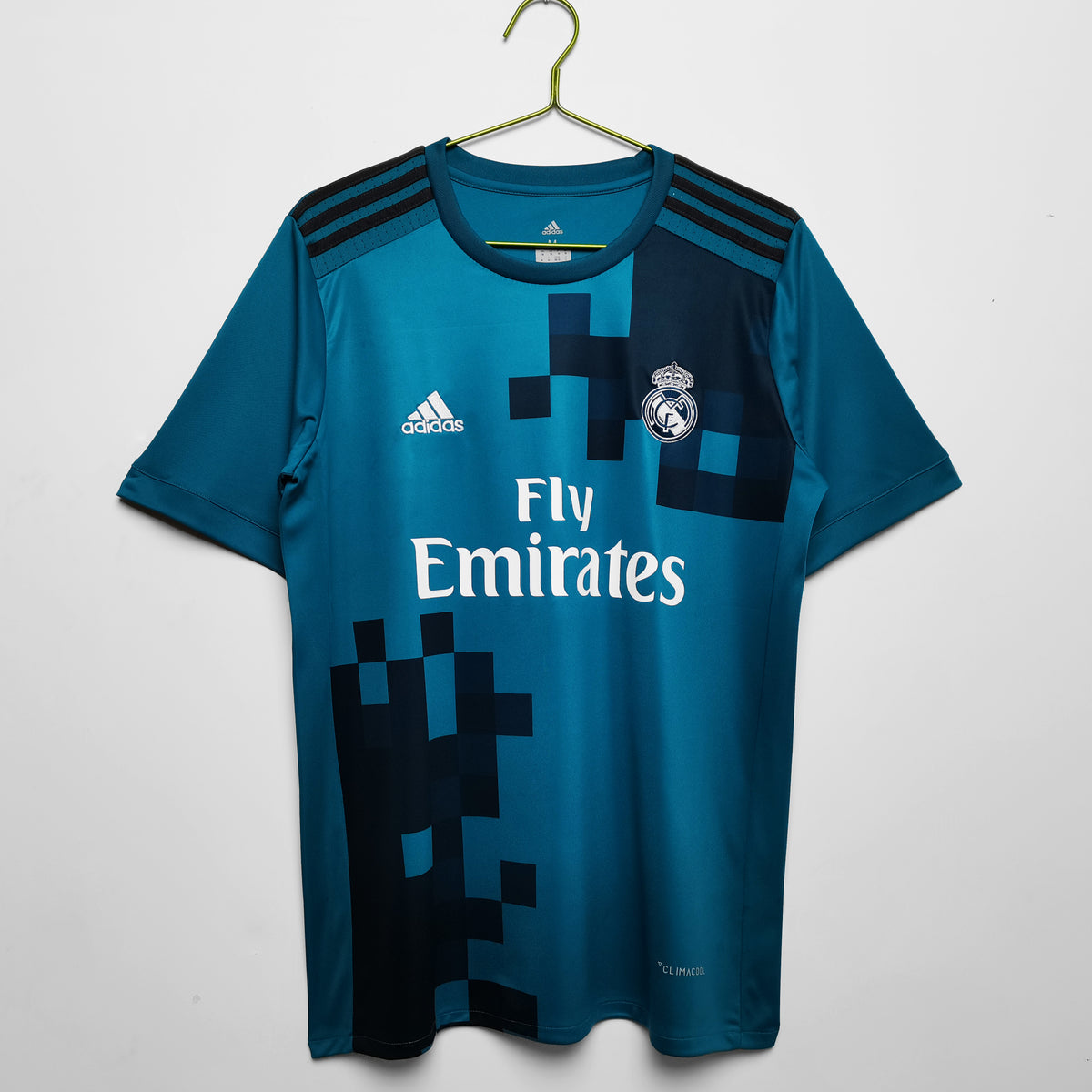 Real Madrid 2017/18 Segunda Visitante Retro