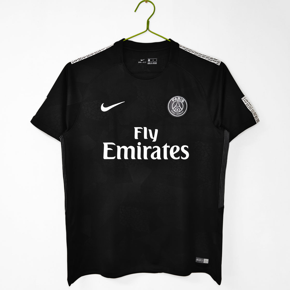 PSG 2017/18 Segunda Visitante Negro Retro