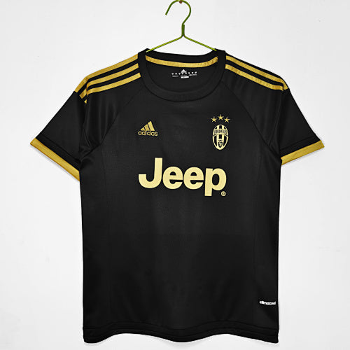 Juventus 2015/16 Segunda Visitante Negro