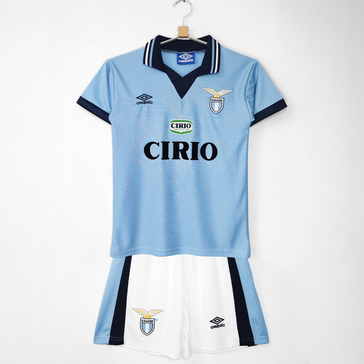 Lazio Local Niño Conjunto