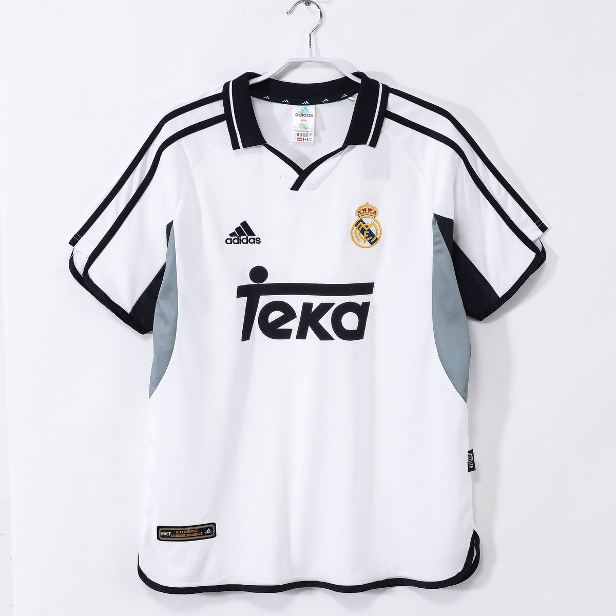 Real Madrid 2000/01 Local Retro